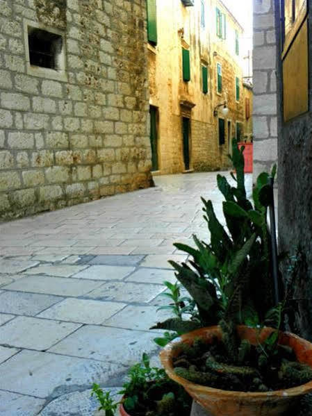Pansion Sibenik Hotel Bagian luar foto